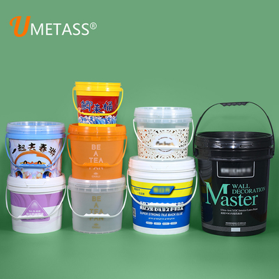 acheter Un seau en plastique transparent de 2 litres pour le logo personnalisé, emballage liquide de yaourt et couvercle de joint fabrication en ligne