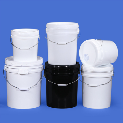 acheter Produits alimentaires de qualité 5 gallons en plastique PP bouteilles rondes de peinture avec couvercle et poignée en fer fabrication en ligne