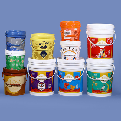 acheter Vente de boîtes de peinture en plastique de qualité alimentaire 1L-20L avec un couvercle d'étanchéité de poignée et un logo personnalisé fabrication en ligne