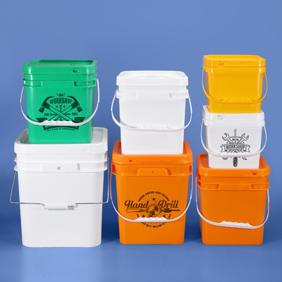 acheter Un seau de jus en plastique carré de 20 kg avec robinet pour emballage de boissons fabrication en ligne