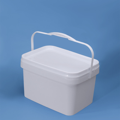 acheter Un seau en plastique rectangulaire de 5 litres avec des poignées robustes fabrication en ligne
