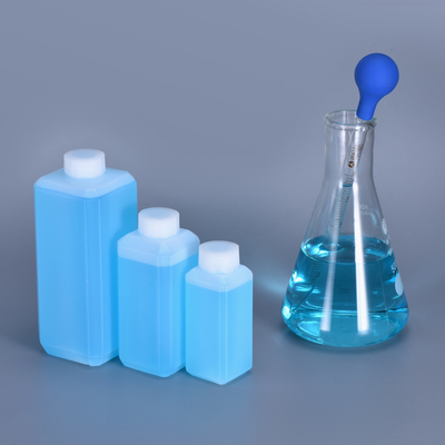 Bouteilles vides carrées anti-corrosion contenant 20 ml de plastique HDPE pour emballage réutilisable