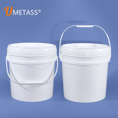 Entreposage de qualité alimentaire 15L cube en plastique de 4 gallons avec forme carrée et couvercle à bec plat