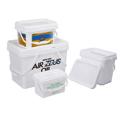 Un seau rectangulaire de 20 litres