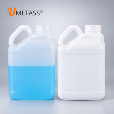 Bidon jerrycan en plastique HDPE de 5 L pour emballage liquide, pichet en plastique translucide blanc de style F avec poignée
