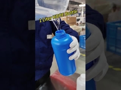 Bouteille en plastique bleu Fertilisant liquide Réactif chimique Bouteille